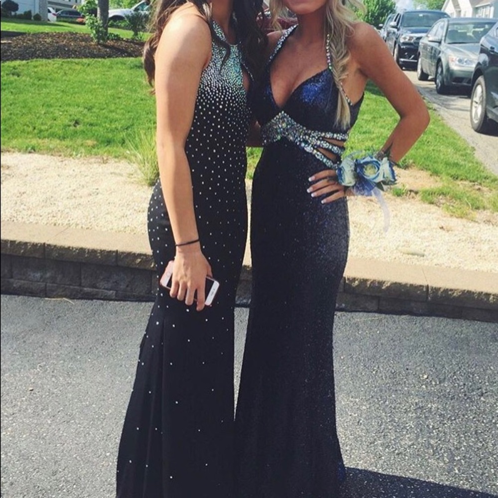 Navy blue Faviana prom dress